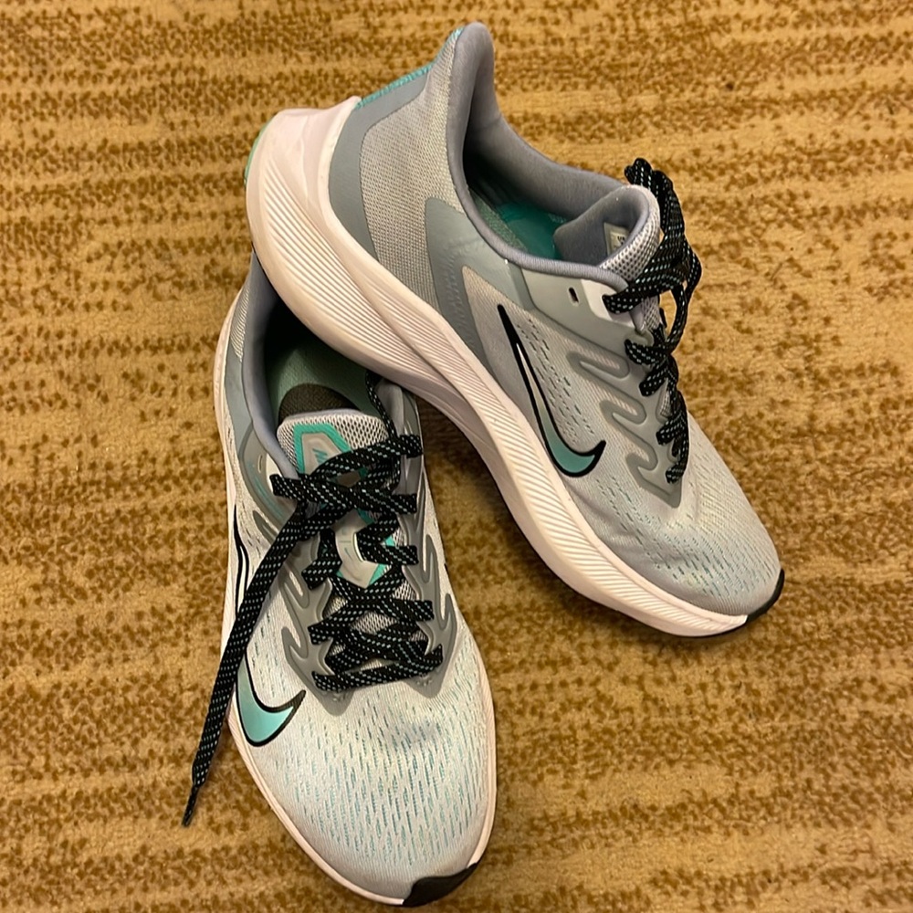 Nike Zoom Women’s Size 7